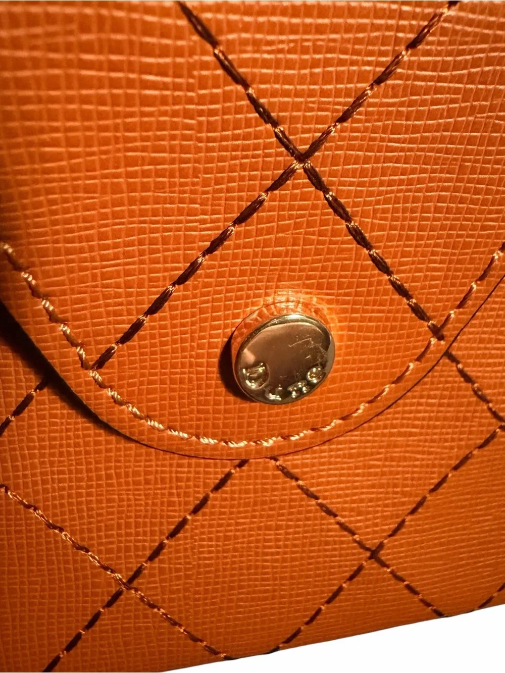 Dune London compact quilted